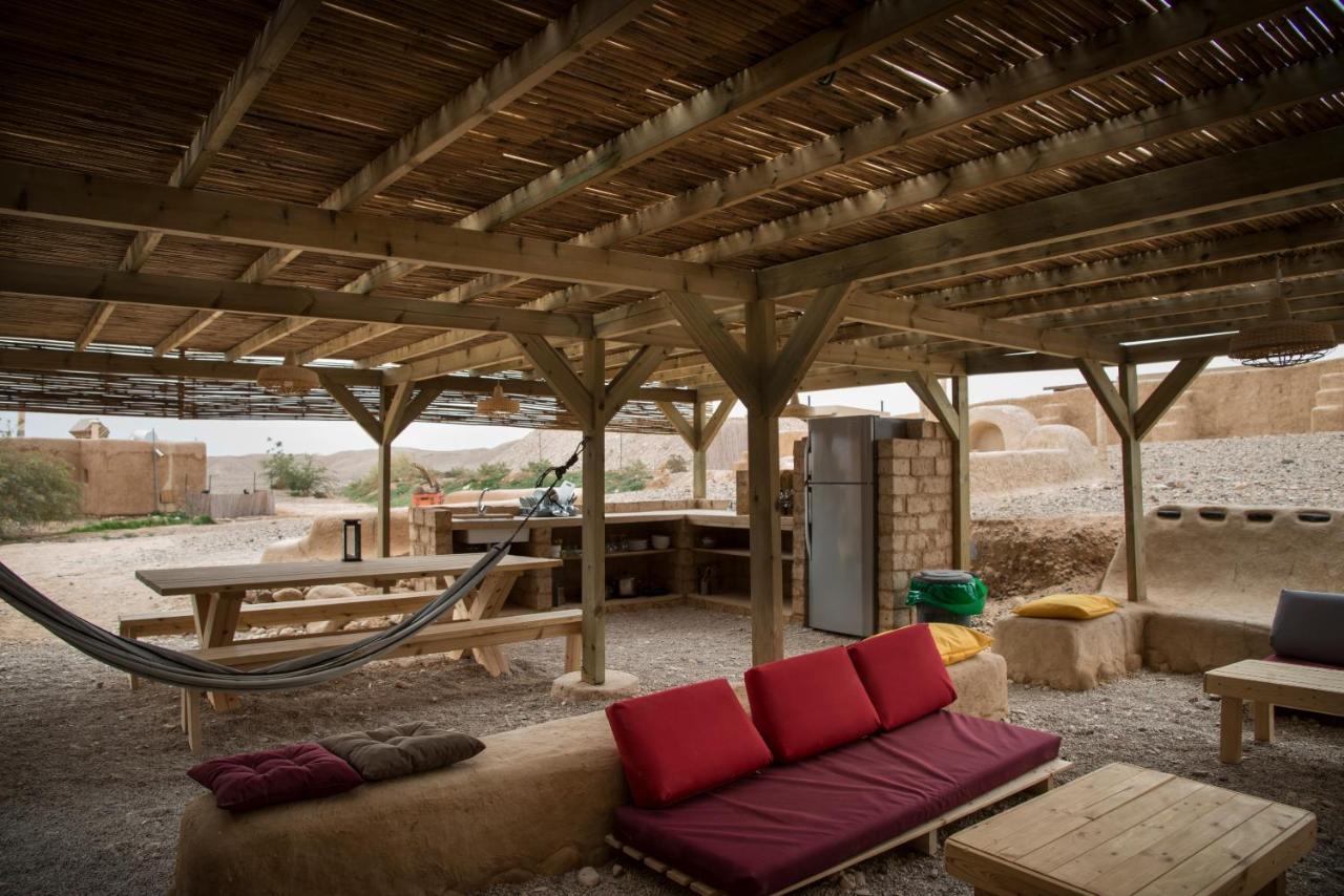 Desert Days Mud Cabin'S Resort Tzukim Екстер'єр фото